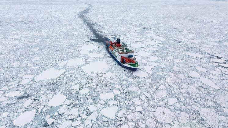 September 28, 2019, Arctic Sea, Arctic: Research ship the Polarstern in Arctic sea ice. MOSAiC is the largest polar expedition in history: in September 2019, the German research icebreaker Polarstern has set sail from Tromso, Norway, to spend a year drifting through the Arctic Ocean, trapped in ice. The goal of the MOSAiC expedition is to take the closest look ever at the Arctic as the epicenter of global warming and to gain fundamental insights that are key to better understand global climate change. Hundreds of researchers from 20 countries are involved in this exceptional endeavor. Following in the footsteps of Fridtjof Nansen s ground-breaking expedition with his wooden sailing ship Fram in 1893-1896, the MOSAiC expedition will bring a modern research icebreaker close to the north pole for a full year including for the first time in p - ZUMAz03_ 20191028_arc_z03_087 Copyright: xStefanxHendricksx