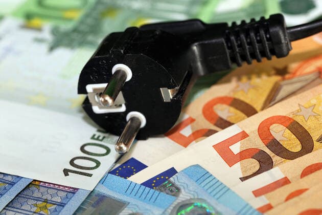 Symbolbild Stromkosten *** Symbol image Electricity costs