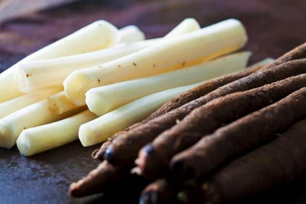 wurzelgemüse,schwarzwurzel,schwarzwurzeln *** root vegetable,salsify fmy-ku9