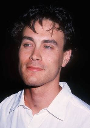 Brandon Lee, 1992, Photo By Michael Ferguson PHOTOlink Courtesy Everett Collection (Brandon Lee3501) For usage credit please use; Courtesy Everett Collection PUBLICATIONXNOTxINxCANxCHNxFRAxITAxJPNxNORxPOLxRUSxESPxUKxUSA Copyright: xPHOTOlink CourtesyxEverettxCollectionx ASCA026 F4025
