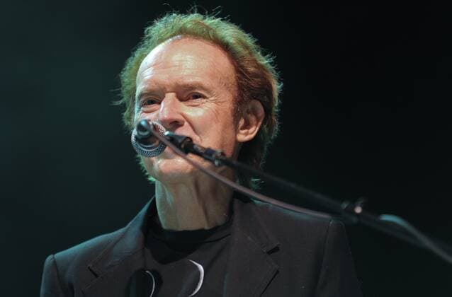 93 RINGO STARR and his ALL STARR BAND, Gary Wright, Keyboarder, Berlin, Musik, Konzert. Berlin Deutschland, Germany *** 93 RINGO STARR and his ALL STARR BAND, Gary Wright, keyboarder, Berlin, music, concert Berlin Germany, Germany Copyright: xPOP-EYE ChristianxBehringx 00254743_00254743