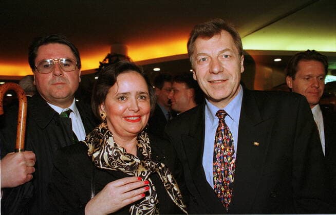 1 Filmfest 97: Eberhard Diepgen (Regierender Bürgermeister Bln.) und Ehefrau Monika,, Berlinale, *** 1 Filmfest 97 Eberhard Diepgen Governing Mayor Bln and wife Monika,, Berlinale, Copyright: xBRIGANI-ART Heinrichx BriganiArt_00007149_00007149