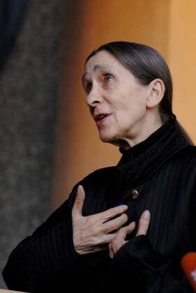 1 Portrait: Pina Bausch, Choreografin in den Berliner Festspielen, Tanz, Musik, Tänzerin, Choreographin, Portraet, Porträt, Choreographie, Berlin Deutschland, Germany *** 1 Portrait Pina Bausch, choreographer at the Berliner Festspiele, dance, music, dancer, choreographer, portrait, choreography, Berlin Germany, Germany Copyright: xBRIGANI-ART HEINRICHx BriganiArt_00117274_00117274