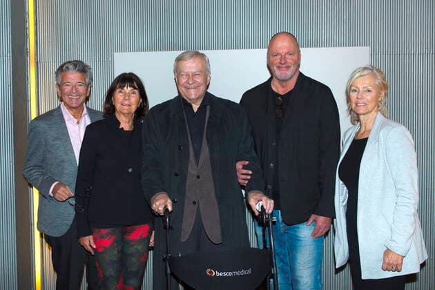 93 Synchronsprecher ?, Joachim Kerzel, Michael Harder, Marika George, Die VERWANDLUNG , Photocall zur Matinee, Astor Film Lounge, Berlin, 17.11.2019 Berlin Deutschland, germany *** 93 Dubbing actors , Joachim Kerzel, Michael Harder, Marika George, Die VERWANDLUNG , Photocall to Matinee, Astor Film Lounge, Berlin, 17 11 2019 Berlin Germany, germany Copyright: xPOP-EYE ChristianxBehringx 10121726_DIE_VERWANDLUNG_0319