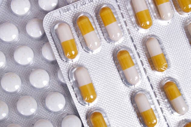 medikament,tablette *** medicine,pill iyl-1y