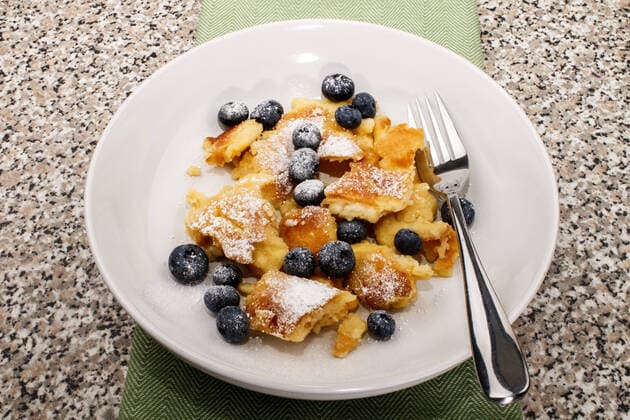 blaubeeren,eierkuchen,kaiserschmarrn *** blueberries,pancake,kaiserschmarrn k98-k8d