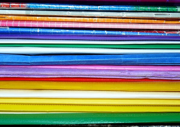 gestapelt,mappe,heft *** stacked,briefcase,booklet le4-fga