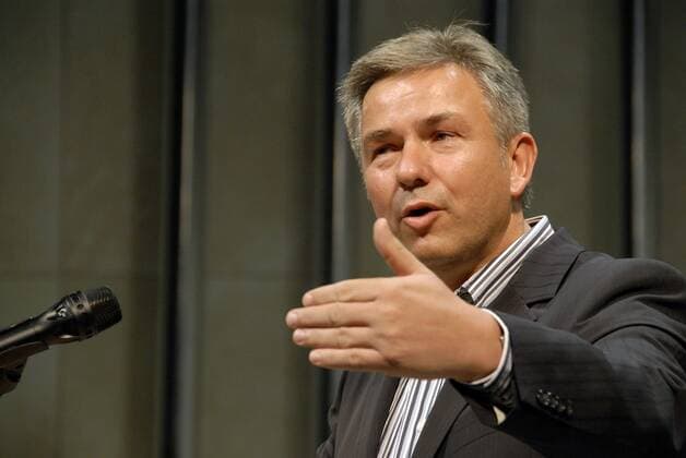 14 Geburtstagsfeier: Klaus Wowereit beim 85 Geburtstag des Berliner Theaters am Kurfürstendamm, Feier, Party, Event, Kurfuerstendamm, Theater, Politik, SPD-Politiker, Bürgermeister, Rede, Gratulant, Berlin Deutschland, Germany *** 14 Birthday party Klaus Wowereit at the 85th birthday of the Berlin Theater am Kurfürstendamm, Celebration, Party, Event, Kurfuerstendamm, Theater, Politics, SPD Politician, Mayor, Speech, Congratulator, Berlin Germany, Germany Copyright: xPOP-EYE Pedersenx 00108375_00108375