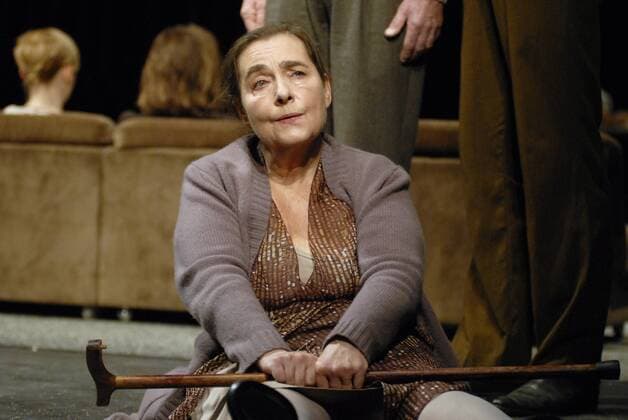 14 Theater: Gabriele Heinz in Schlaf im Deutschen Theater, Kammerspielen, Schauspielerin, actress, Theaterstück, Premiere: 25.11.2006, Berlin Deutschland, Germany *** 14 Theater Gabriele Heinz in Sleep at the Deutsches Theater, Kammerspiele, actress, play, premiere 25 11 2006, Berlin Germany, Germany Copyright: xPOP-EYE Pedersenx 00112934_00112934