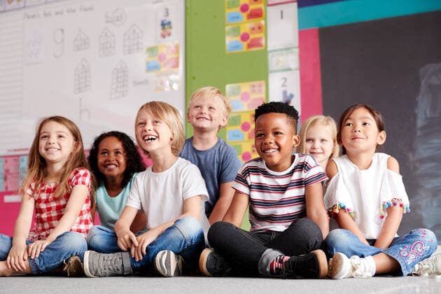 aufmerksam,kinder,kindergarten *** attentive,children,preschool mmq-xk6,model released, Symbolfoto