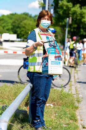 Aktion zum Bürgerbegehren Radentscheid Nürnberg 2020: für ein sicheres Miteinander auf dem Volksfestplatz. Nürnberg, 21.05.2020