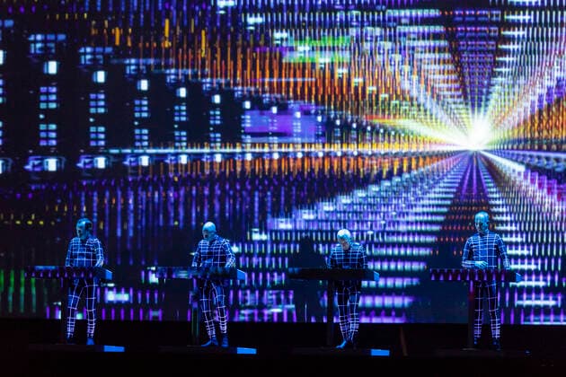 19 Kraftwerk 3D, Audio Operator Ralf Huetter, Fritz Hilpert, Henning Schmitz und Video Operator Falk Grieffenhagen beim Lollapalooza Festival im und am Olympiastadion am 09. September 2018. Elektro, Elektropop, Krautrock Berlin Deutschland, Germany *** 19 Kraftwerk 3D, Audio Operator Ralf Huetter, Fritz Hilpert, Henning Schmitz and Video Operator Falk Grieffenhagen at the Lollapalooza Festival in and around the Olympic Stadium on 09 September 2018 Elektro, Elektropop, Krautrock Berlin Germany, Germany Copyright: xPOP-EYEx xBenxKriemannx 10103855_Lollapalooza_5082