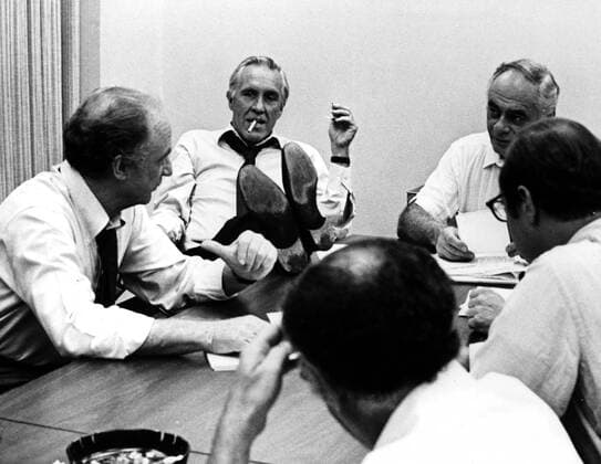 OSCARS. Bester Nebendarsteller. Preisträger 1971-1980 ALL THE PRESIDENTS MEN ALL THE PRESIDENTS MEN US 1976 JASON ROBARDS Date: 1976. Strictly editorial use only in conjunction with the promotion of the film. Credit line mandatory. This image is copyright of the film company and is supplied under the terms of issue as film still. No commercial or book cover use permitted without prior consent from the film company.  Mandatory credit line: Image courtesy Ronald Grant Archive Mary Evans