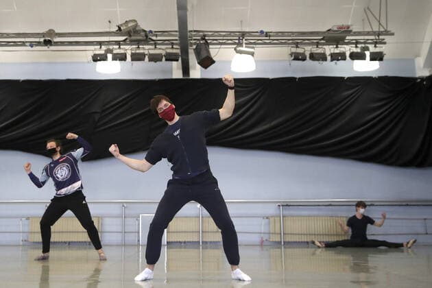 MINSK, BELARUS - MAY 22, 2020: Dancers of the National Academic Bolshoi Opera and Ballet Theater of the Republic of Belarus during a rehearsal of the ballet production of Edvard Grieg s Peer Gynt staged by Sergei Mikel at the small stage of Belarus Bolshoi Opera and Ballet Theater; the ballet is scheduled to premiere on September 8, 2020. Natalia Fedosenko TASS  TS0DA00D