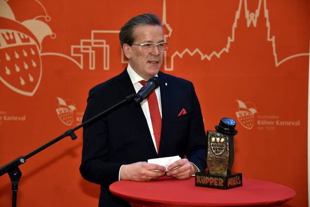 Chrsitoph Kuckelkorn, Präsident Festkomitee Kölner Karneva bei PK zu die Förderer des kölschen Brauchtum und die Kölner Karnevalisten verleihen im Herbst 2020 das erste mal den Karl Küpper Preis. Zum 50. Tadestag des Karnevalisten Karl Küpper wird der mit 10.000 Euro dotierte Preis für Engagement und Toleranz vergeben.