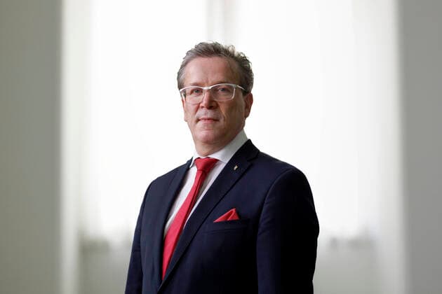 Christoph Kuckelkorn auf der Pressekonferenz im Gürzenich zu: Die Förderer des kölschen Brauchtum und die Kölner Karnevalisten verleihen im Herbst 2020 das erste mal den Karl Küpper Preis. Zum 50. Todestag des Karnevalisten Karl Küpper wird der mit 10.000 Euro dotierte Preis für Engagement und Toleranz vergeben. Köln, 26.05.2020