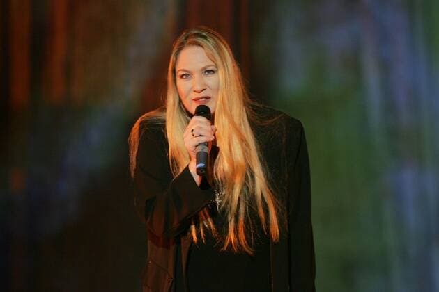 18 Konzert: Juliane Werding ist auf Sehnsucher-Tournee 2006 im Kulturpalast Dresden, Sängerin, Saengerin, Konzertfoto, Dresden Sachsen Deutschland *** 18 Concert Juliane Werding is on Sehnsucher Tour 2006 in the Kulturpalast Dresden, singer, singer, concert photo, Dresden Saxony Germany Copyright: xPOP-EYE Weihsx 00112296_00112296