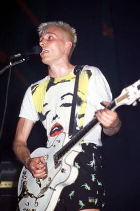 1 Konzert: Die Aerzte, Sänger und Gitarrist Farin Urlaub,voc, g, Gitarre, Punk, Punkrock, Spaßpunk, deutscher Punker, Punkband, Rock, Musik, Berlin Deutschland, Germany *** 1 concert The Doctors, Singer and Guitarist Farin Urlaub,voc, g, guitar, punk, punkrock, fun punk, german punk, punk band, rock, music, Berlin Germany, Germany Copyright: xBRIGANI-ART HEINRICHx 00021910_00021910