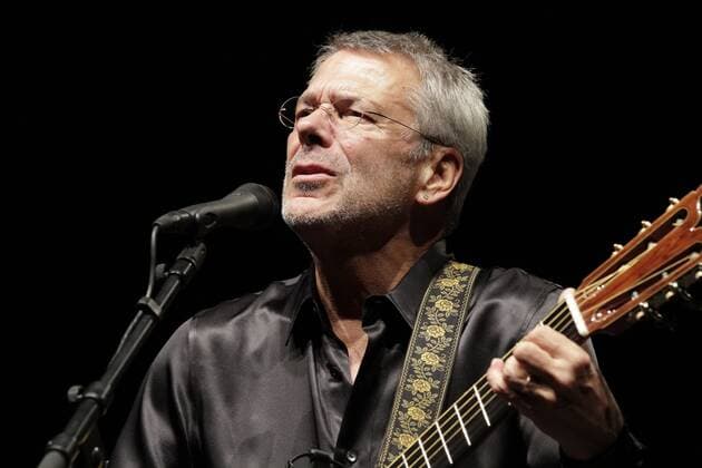 32 Konzert: Reinhard Mey, Saenger, Liedermacher im Berliner Tempodrom, Lied, Chanson, live, Musik, Berlin Deutschland, Germany *** 32 Concert Reinhard Mey, singer, songwriter at the Berlin Tempodrom, song, chanson, live, music, Berlin Germany, Germany Copyright: xPOP-EYE Scherfx 00260818_00260818