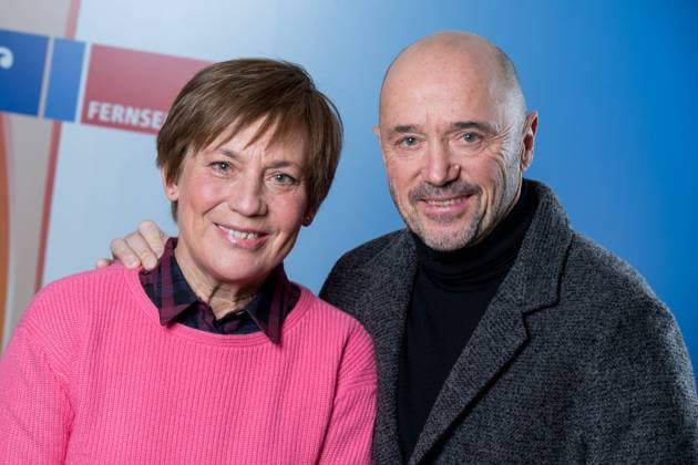 131 Ski-Stars Christian Neureuther und Rosi Mittermaier, Riverboat beim MDR in Leipzig, 30.11.2016, Fototermin, Foto-Studio on Location Leipzig Sachsen Deutschland *** 131 ski stars Christian Neureuther and Rosi Mittermaier, riverboat at MDR in Leipzig, 30 11 2016, photo session, photo studio on location Leipzig Saxony Germany Copyright: xPOP-EYE TomxSchulzex 10061303__TOM6547