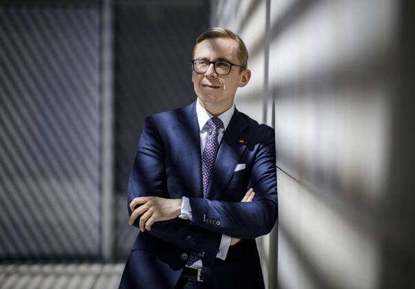 Philipp Amthor, Mitglied des Deutschen Bundestages, CDU, posiert fuer ein Foto. Berlin, 28.05.2020. Berlin Deutschland *** Philipp Amthor, Member of the German Bundestag, CDU, poses for a photo Berlin, 28 05 2020 Berlin Germany Copyright: xJaninexSchmitz photothek.netx