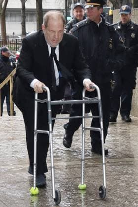 ***FILE PHOTO*** Harvey Weinstein To Face New Rape Lawsuits Including 17 Year-Old. NEW YORK, NY- January 16: Harvey Weinstein arrives for jury selection at Manhattan Supreme Court for for his trail on January 16, 2020 in New York City. Copyright: xRWx