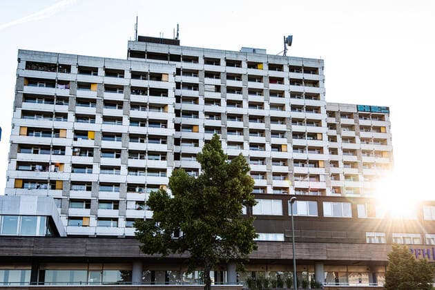 IDUNA Zentrum 31.05.2020, Göttingen --- Außenaufnahme vom IDUNA-Zentrum im Maschmühlenweg nahe der Göttinger Innenstadt und in unmittelbarer Nähe zum Bahnhof und dem Campus der Georg-August-Universität. Göttingen Niedersachsen Deutschland
