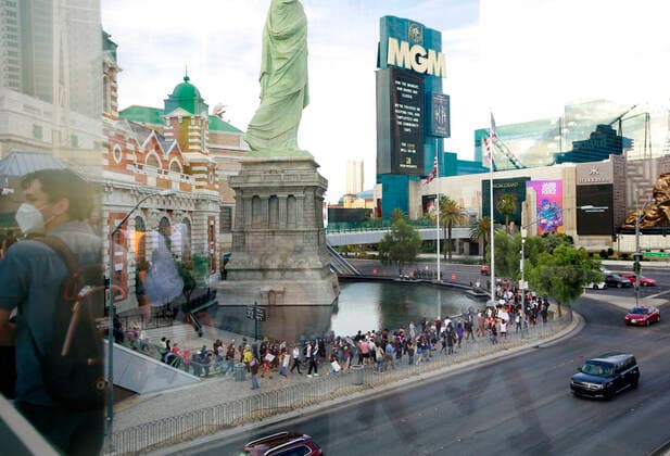 May 31, 2020, Las Vegas, Nevada, USA: People participate in a Black Lives Matter march on the Strip Sunday, May 31, in Las Vegas. The protest, which is one of many across the US this weekend, is in response to the recent death of Minneapolis man G. Floyd, who died in police custody. Las Vegas USA - ZUMAc98_ 20200531_sha_c98_677 Copyright: xRondaxChurchillx