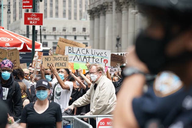 June 2, 2020, New York, NY, USA: Protesters demonstrate over the death of George Floyd by a Minneapolis police officer on June 2, 2020 in New York. New York USA - ZUMAb148 20200602_zap_b148_048 Copyright: xBryanxSmithx