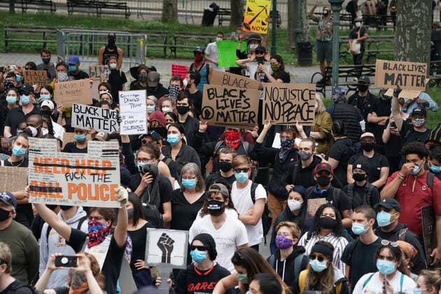 June 2, 2020, New York, NY, USA: Protesters demonstrate over the death of George Floyd by a Minneapolis police officer on June 2, 2020 in New York. New York USA - ZUMAb148 20200602_zap_b148_034 Copyright: xBryanxSmithx