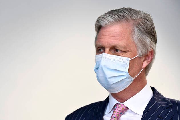 King Philippe - Filip of Belgium wears a mouth mask at a royal visit to the National Crisis Center (Nationaal Crisiscentrum - Centre de Crise National) in Brussels, Thursday 04 June 2020.  POOLxDIRKxWAEM 2506667