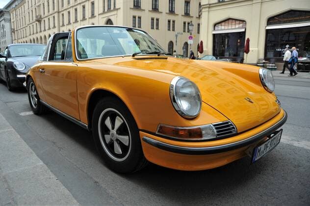 Porsche 911 T, 2.4 in Muenchen. Foto: Oldtimer bzw Youngtimer mit H-Kennzeichen
