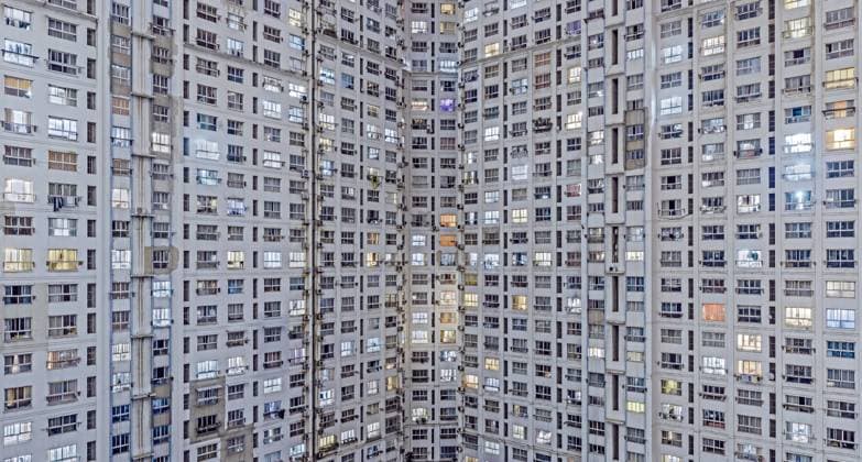 IMAGO Nature: Unsere Erde, Umweltprobleme, Überbevölkerung Night view of buildings in urban residential areas of Shanghai  254908748623642633