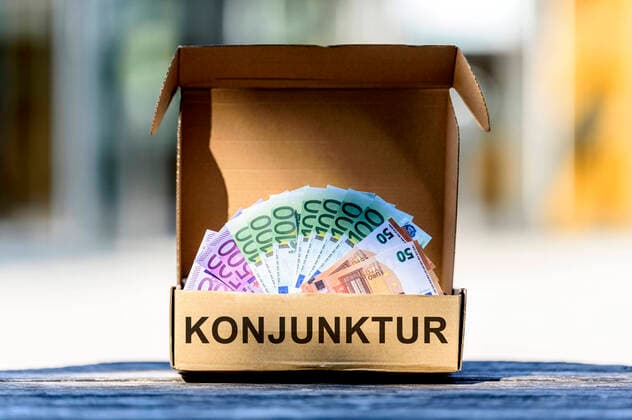 Kabinett beschließt Konjunkturpaket wegen der Corona-Krise. Zitat Olaf Scholz: Wir wollen mit Wumms aus der Krise kommen