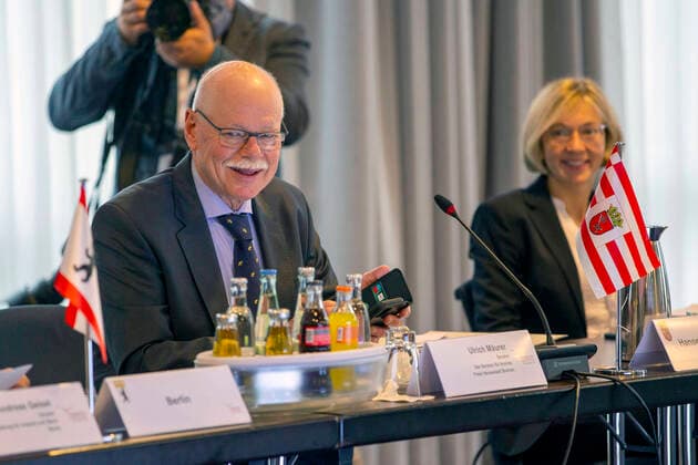 Ulrich Mäurer bei der Vorbesprechung der A- und B-Länder während der Innenministerkonferenz Thüringen 2020 im Dorint Hotel. Erfurt, 18.06.2020 *** Ulrich Mäurer at the preliminary meeting of the A and B states during the Thuringian Conference of Interior Ministers 2020 at the Dorint Hotel Erfurt, 18 06 2020 Foto:xM.xKremerx xFuturexImage