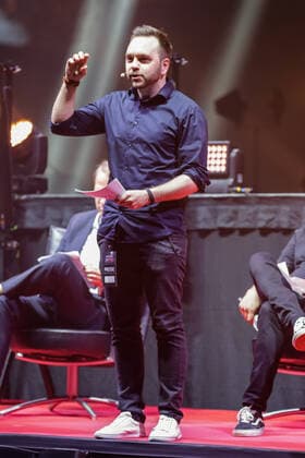 ARNEA NOW! Konzeptvorstellung 18.06.2020 Moderator Ren Kuehn Praesentation des ARNEA NOW! Konzepts; 18.06.2020 Koeln LanxessArena NRW Deutschland Copyright: xBEAUTIFULxSPORTS Wunderlx