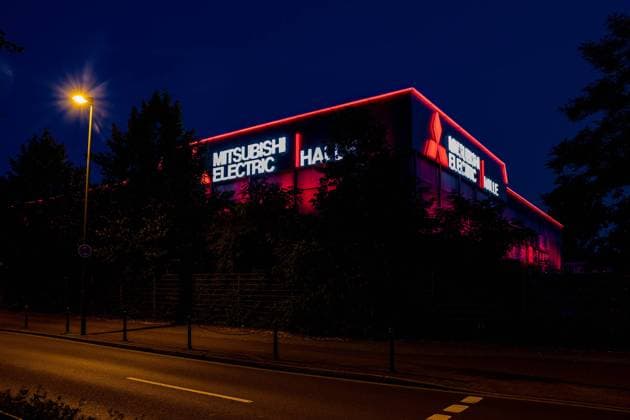 Night of Light; Düsseldorf, 22.06.2020 Düsseldorfer Venues in Rot, Mitsubishi Electric Halle, Night of Light, 22.06.2020 in Düsseldorf Düsseldorf Mitsubishi Electric Halle Düsse Nordrhein-Westfalen Deutschland Copyright: xBEAUTIFULxSPORTS KennyxBeelex