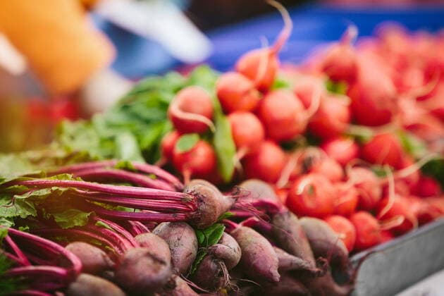 Beets and radish at Farmers market , CR_DRHA200617-406860-01