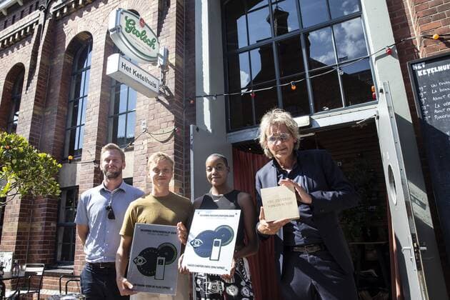 AMSTERDAM - Nicolaas Veul, Tim den Besten, Sagid Carter en Matthijs van Nieuwkerk tijdens de uitreiking van de Zilveren Nipkowsschijf en Reissmicrofoon. ANP KIPPA PIETER STAM DE JONGE Copyright: xHollandsexHoogtex xxANPx x415489694x