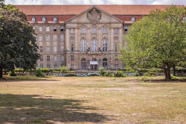 03.07.2020,Berlin,Deutschland,GER, Berliner Verfassungsgerichtshof am Kleistpark. *** 03 07 2020,Berlin,Germany,GER, Berlin Constitutional Court at Kleistpark