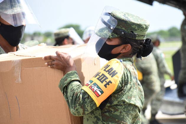The Mexican Army unload medical supplies at Merida International Airport to help hospitals battle COVID-19. The Secretary of National Defense has moved 4,914,06 tons of medical supplies in different states of the country to face this pandemic. Where: Merida, Mexico When: 05 Jul 2020 Credit: Eyepix Cover Images **EDITORIAL USE ONLY** Copyright: xIlianaxSuarezx 40698031 EDITORIAL USE ONLY. NOT FOR USE BY NEWSPAPERS BASED IN THE UK.