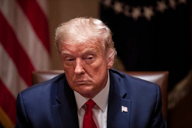 July 9, 2020, Washington, District of Columbia, USA: United States President Donald J. Trump holds a roundtable meeting with Hispanic leaders in the cabinet room before signing an Executive Order in the Rose Garden of the White House in Washington, D.C. on July 9, 2020 Washington USA - ZUMAs152 20200709_zaa_s152_126 Copyright: xSamuelxCorumx