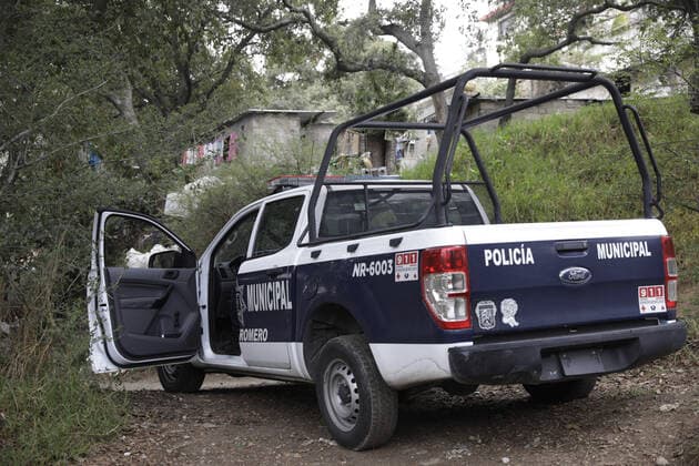 A police patrol vehicle in a guarded zone of the house where there was a multi-femicide. The bodies of 4 girls and one woman lifeless with gun shot wounds were found in the El Gavillero neighbourhood in northeast of Mexico City on July 8th, 2020 in Nicolas Romero, Mexico Where: Nicolas Romero, Mexico When: 09 Jul 2020 Credit: Eyepix Cover Images **EDITORIAL USE ONLY** Copyright: xMarianaxBaex 40706321 EDITORIAL USE ONLY. NOT FOR USE BY NEWSPAPERS BASED IN THE UK.