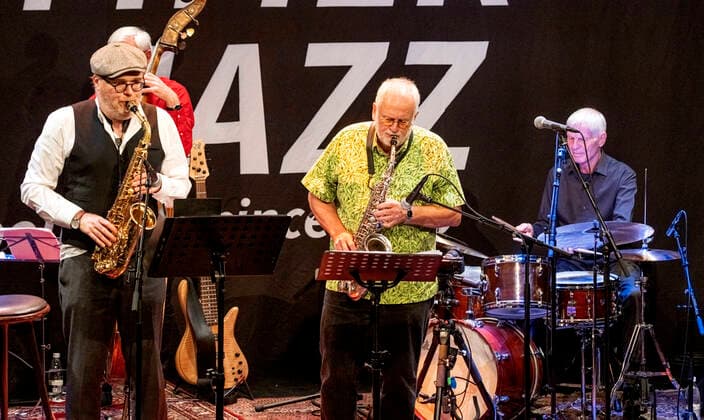 Benjamin Koppel - sax, Jens Soendergaard - sax, Alex Riel - trommer, Bo Stief - bas og Ole Kock Hansen paa scenen i Proevehallen i Valby loerdag den 11. juli 2020 under Sommer Jazz 2020, der afvikles som erstatning for Copenhagen Jazz Festival, der er aflyst paa grund af Coronakrisen Covid-19. , Copenhagen  Copyright: TorbenxChristensen TorbenxChristensenx COP201 spdk20200712-014752-L