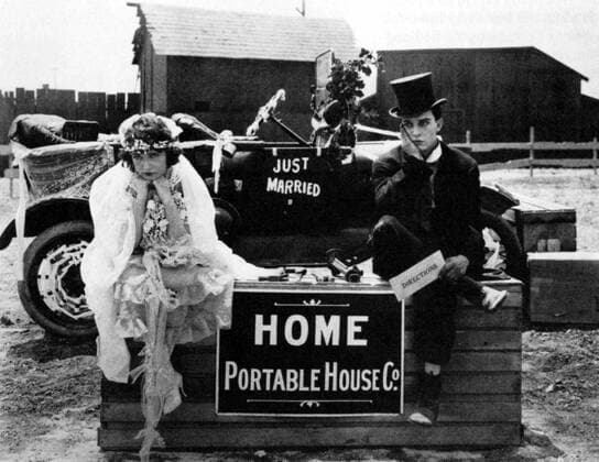 ONE WEEK SYBIL SEELY AND BUSTER KEATON Date: 1920. Strictly editorial use only in conjunction with the promotion of the film. Credit line mandatory. This image is copyright of the film company and is supplied under the terms of issue as film still. No commercial or book cover use permitted without prior consent from the film company.  Mandatory credit line: Image courtesy Ronald Grant Archive Mary Evans