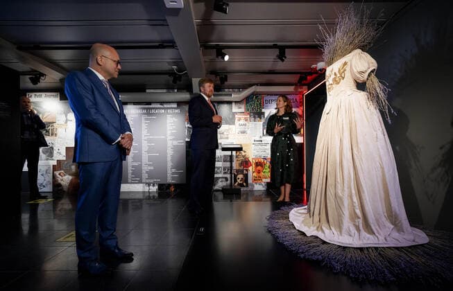 16-07-2020 Leiden King Willem-Alexander during the opening of the exhibition Infected! ( ‘Besmet!’) at the Rijksmuseum Boerhaave in Leiden. The exhibition is about the outbreaks of infectious diseases such as plague and smallpox and how they can disrupt life and the recent outbreak of the coronavirus COVID-19.  Copyright: xxPPE pool Nieboer Lonkhuijsenx