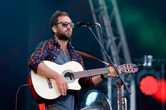 JPson live im Kulturgarten in der Bonner Rheinaue. Das Bonn Live Kulturgarten Open Air Festival 2020 ist Europas erstes Open Air Musik Festival unter Corona-Auflagen wegen der Covid-19 Pandemie. Bonn, 21.07.2020