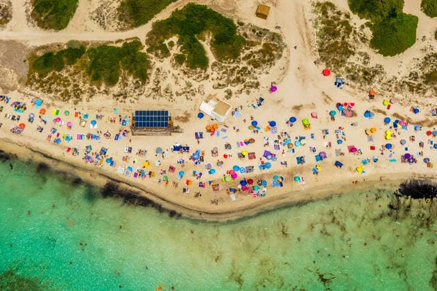 Luftbild, Strandleben am Platja Des Trenc, Sandstrand, Europa, Baleares, Spanien !ACHTUNGxMINDESTHONORARx60xEURO!