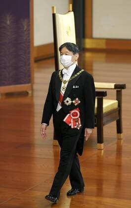 Bilder des Jahres 2020, Entertainment 07 Juli Entertainment Themen der Woche KW31 Imperial conferment of decorations Japanese Emperor Naruhito is pictured after attending a conferment of decorations ceremony at the Imperial Palace in Tokyo on July 31, 2020. He wears a face mask amid the novel coronavirus pandemic. (Pool photo) 