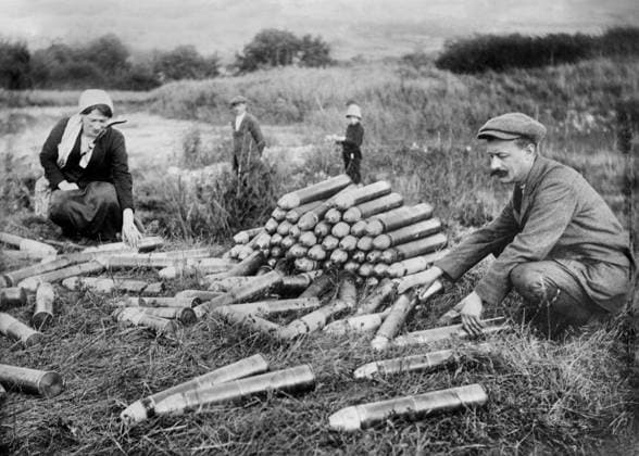 Man and Woman looking at Artillery Shells abandoned by German Troops after the First Battle of the Marne, France, Bain News Service, October 1914  Copyright: xCircaxImagesx ghi-circa08380